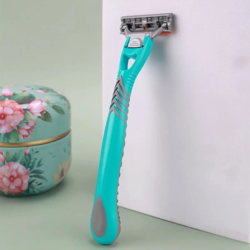 Triple_Blade_ABS_Rubber_Handle_Shaving_Razor_with_3_Blades_details_03 Triple_Blade_ABS_Rubber_Handle_Shaving_Razor_with_3_Blades_details_03